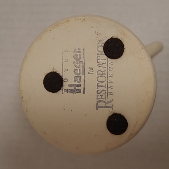 Royal Haegar Miniature Bud Vase - Picture 13 of 16